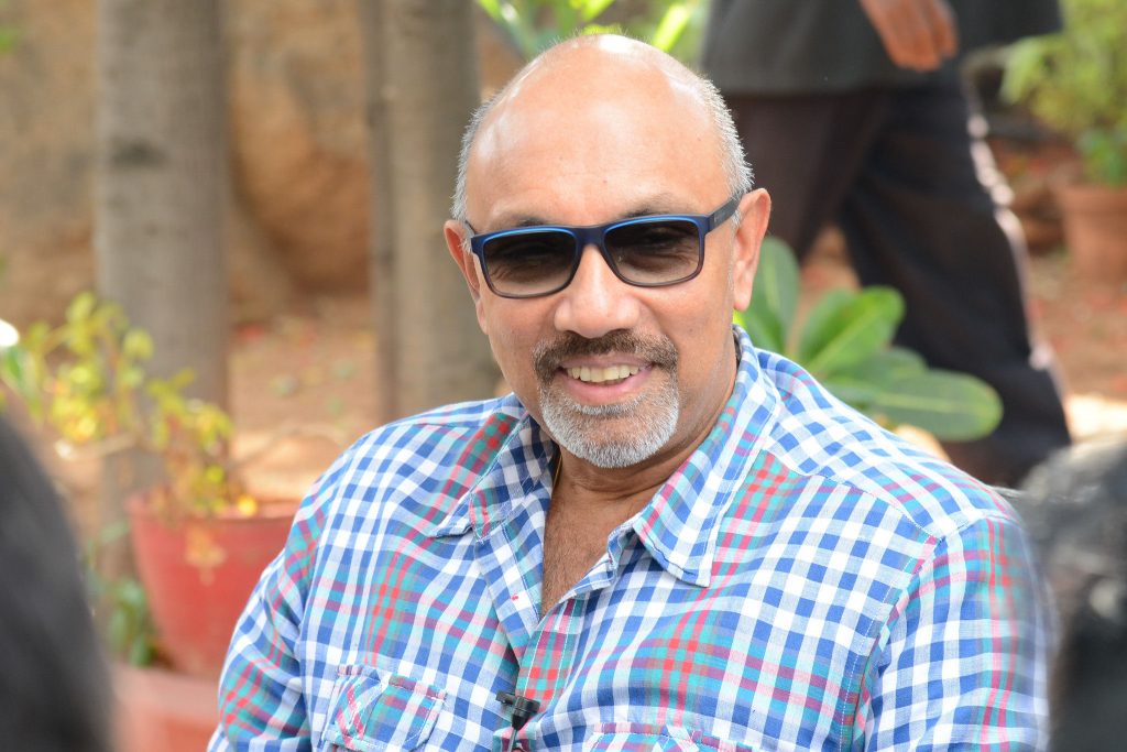 Actor Sathyaraj in a haunted radio room