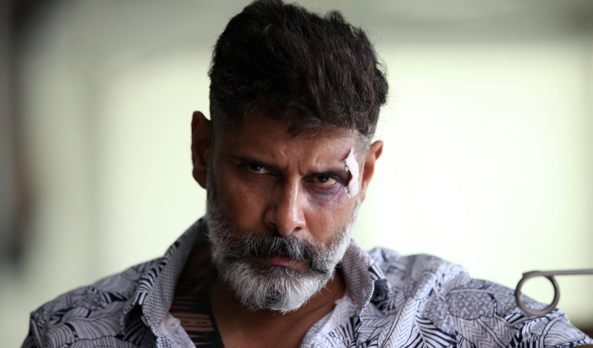 chiyaan vikram kadaram kondan hd images akshara abi haasan 453ac50