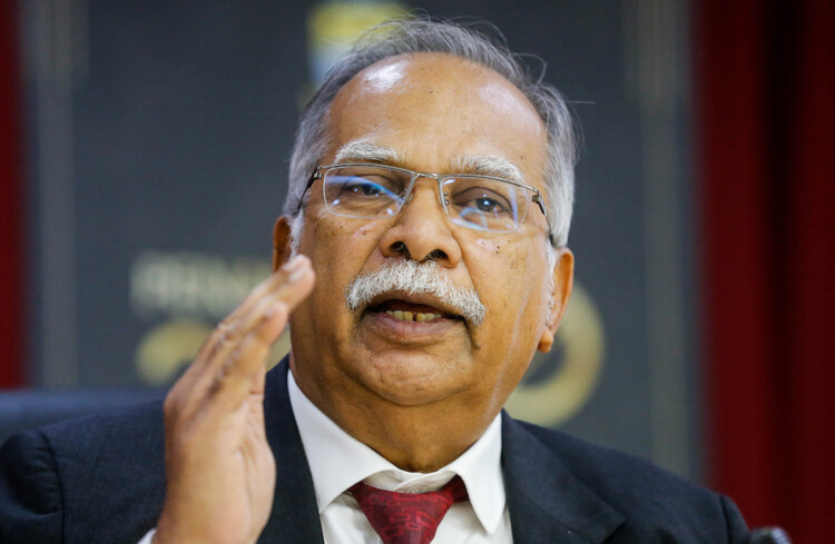 PENANG 02/10/2019: State Exco P. Ramasamy speaks to the press regarding the school which was reported on not allowing muslim prayer during an event here at Komtar on October 2nd. PICTURE BY SAYUTI ZAINUDIN