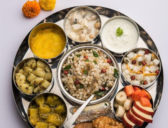 fasting food upwas vrat consumed navratri ekadasi hindu religion thali platter ekadashi india includes sago khichadi 159829248 e1615197310692