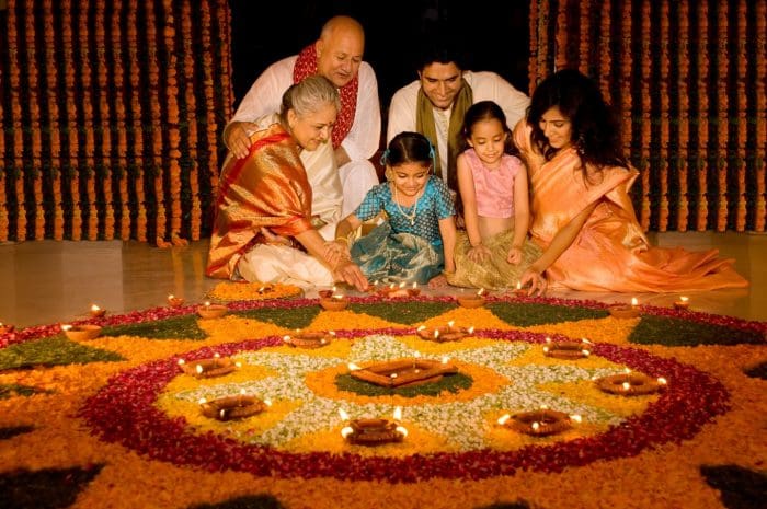 family deewali 700x465 1