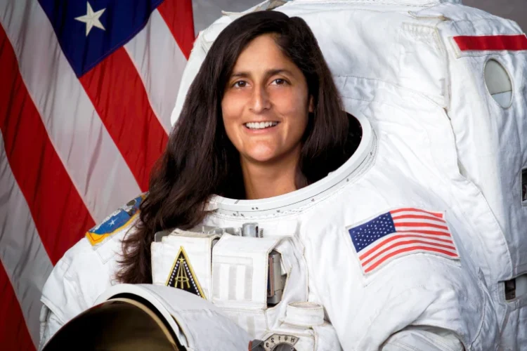 240605 sunita williams ch 1203 4bd0e0