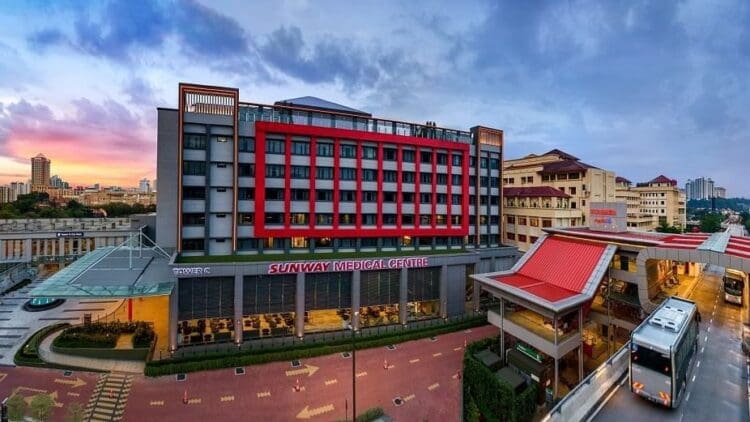 sunway medical centre facade 1 wide